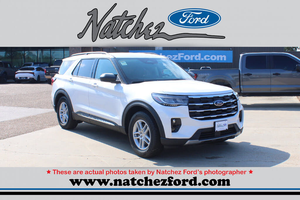 2025 Ford Explorer Active RWD