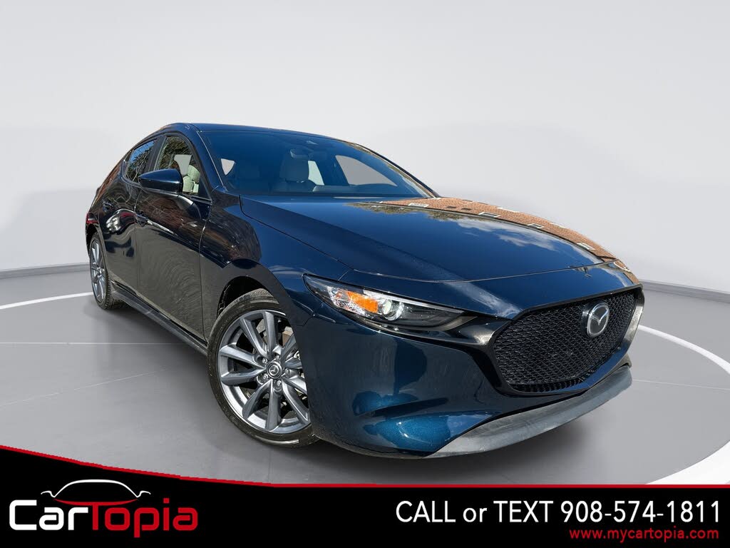 2023 Mazda MAZDA3 2.5 S Preferred Hatchback FWD