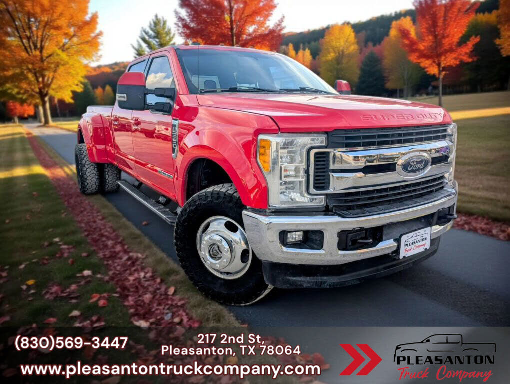 2017 Ford F-350 Super Duty Lariat Crew Cab LB DRW 4WD