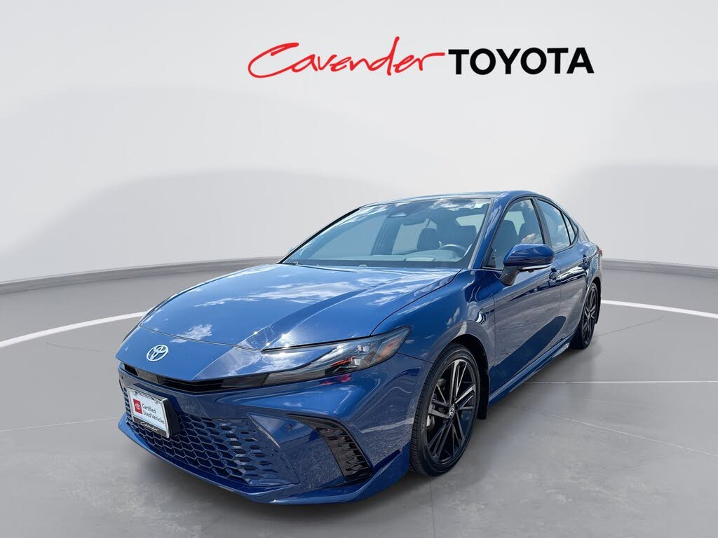 2025 Toyota Camry XSE FWD