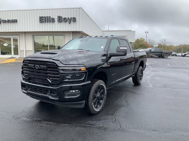 2025 RAM 2500 Laramie Crew Cab 4WD