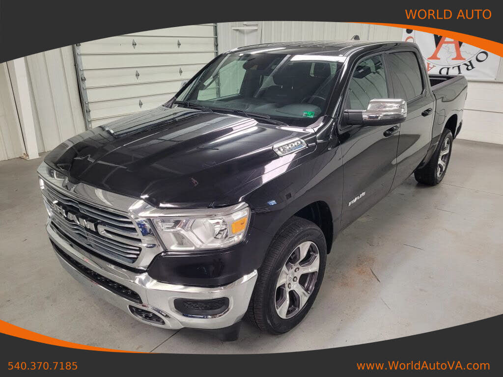2024 RAM 1500 Laramie Crew Cab RWD