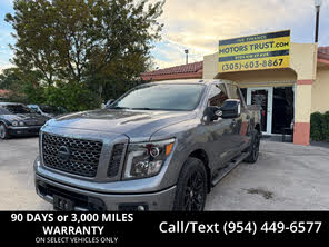 Nissan Titan SL Crew Cab RWD