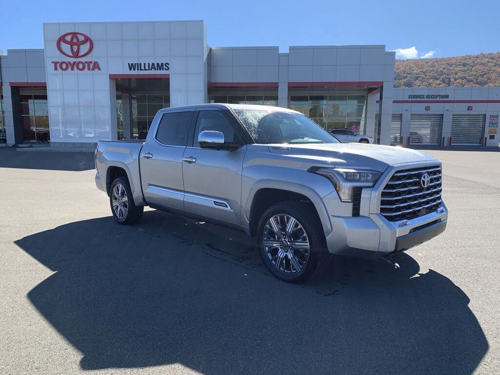 2026 Toyota Tundra Hybrid Capstone HV CrewMax Cab 4WD