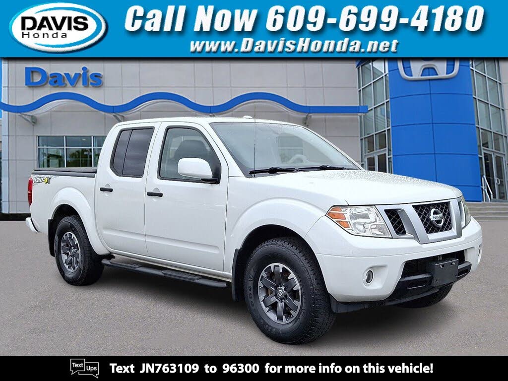 2018 Nissan Frontier PRO-4X Crew Cab 4WD