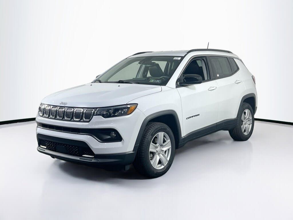 2022 Jeep Compass Latitude 4WD