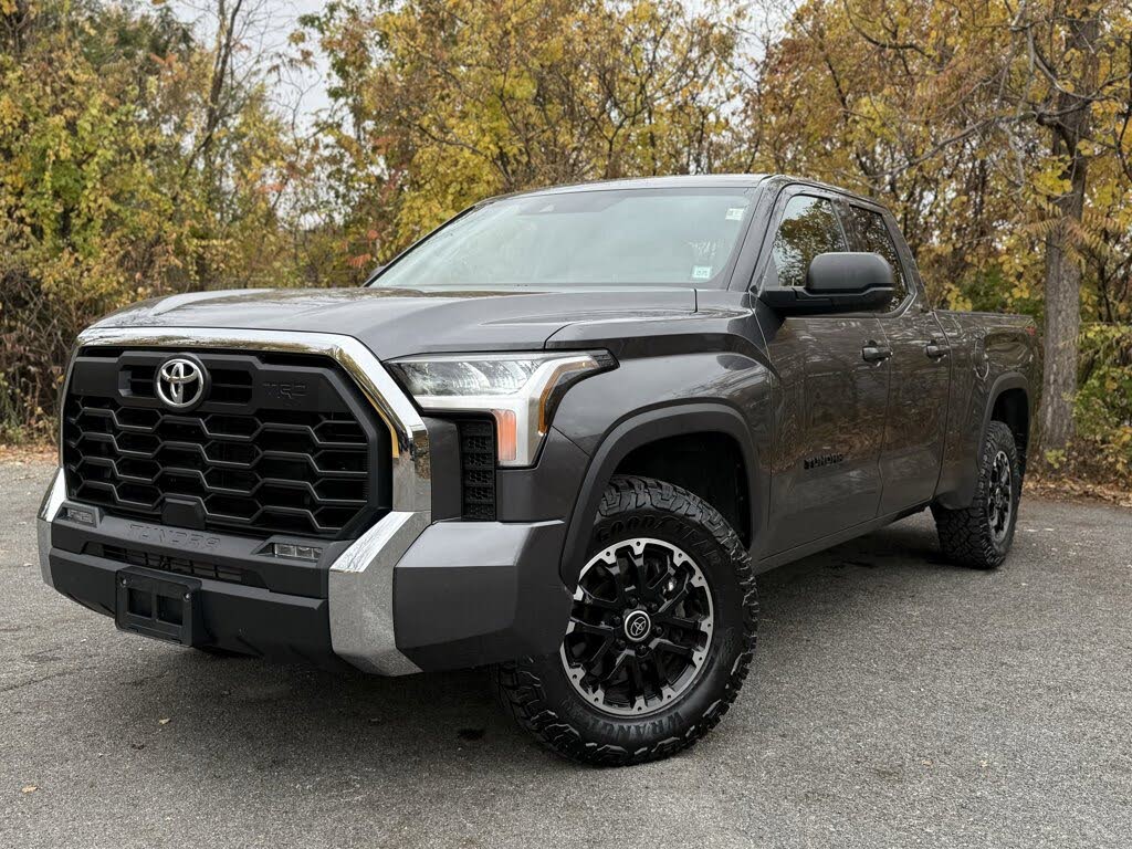 2023 Toyota Tundra SR5 Double Cab 4WD