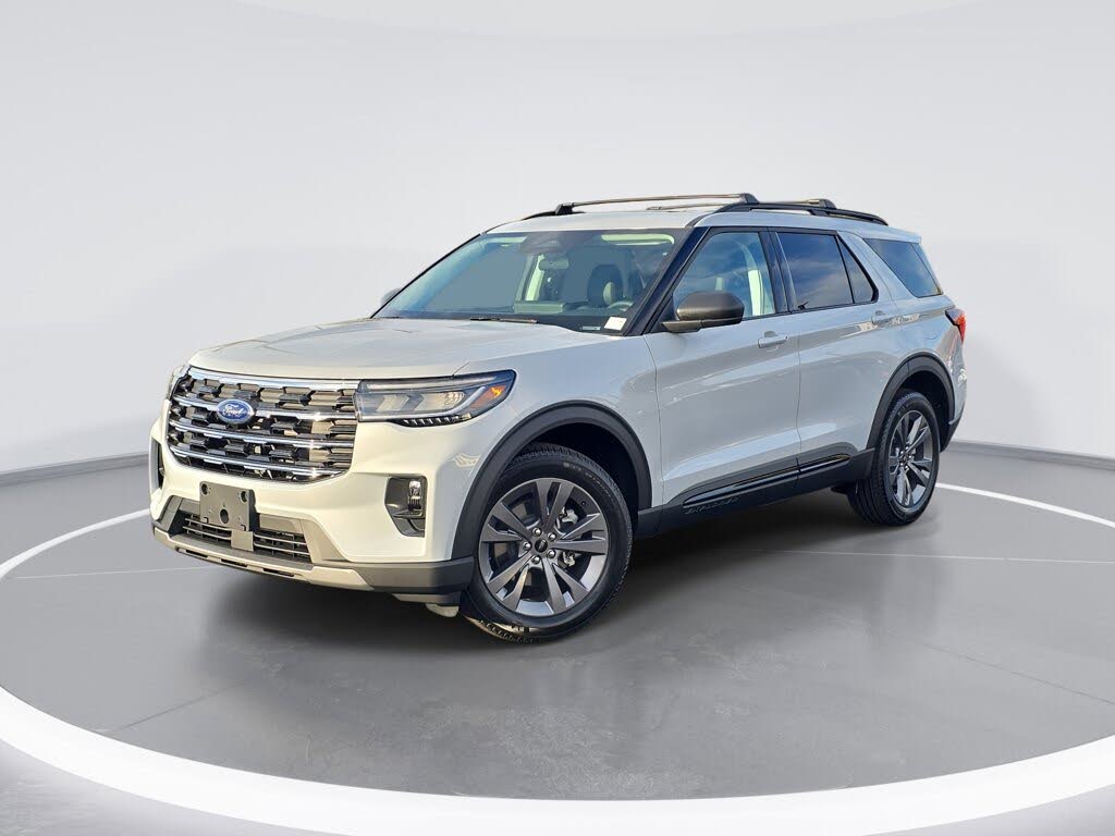 2026 Ford Explorer Active AWD
