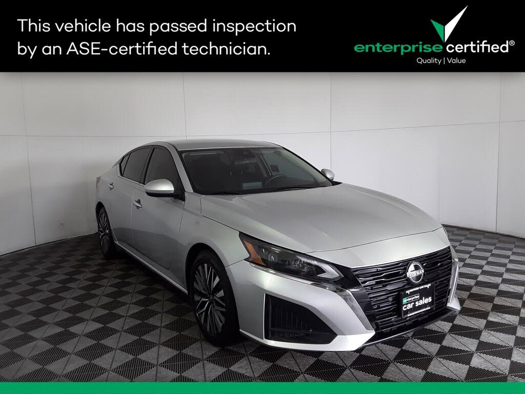 2023 Nissan Altima 2.5 SV FWD