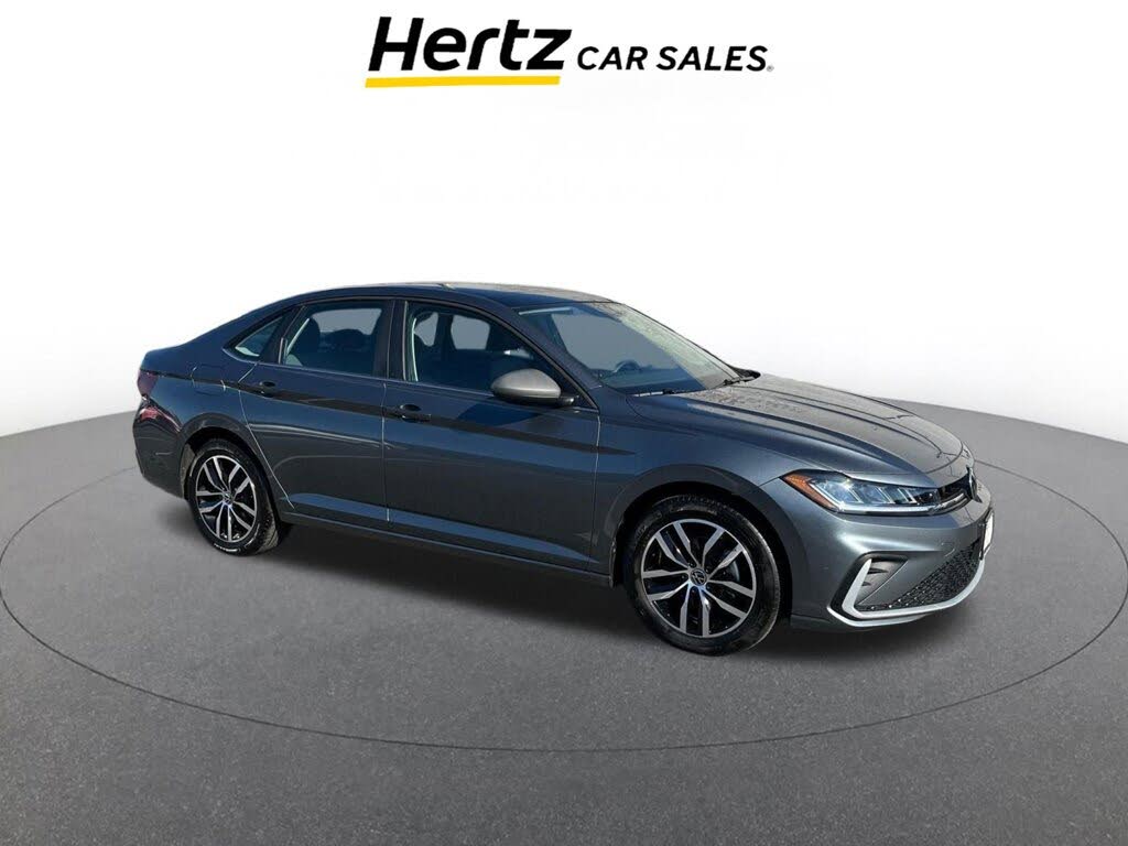 2025 Volkswagen Jetta SE FWD