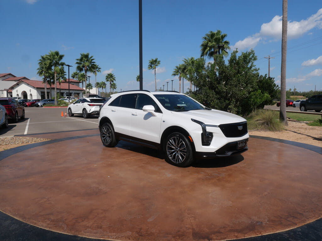 2024 Cadillac XT4 Sport FWD