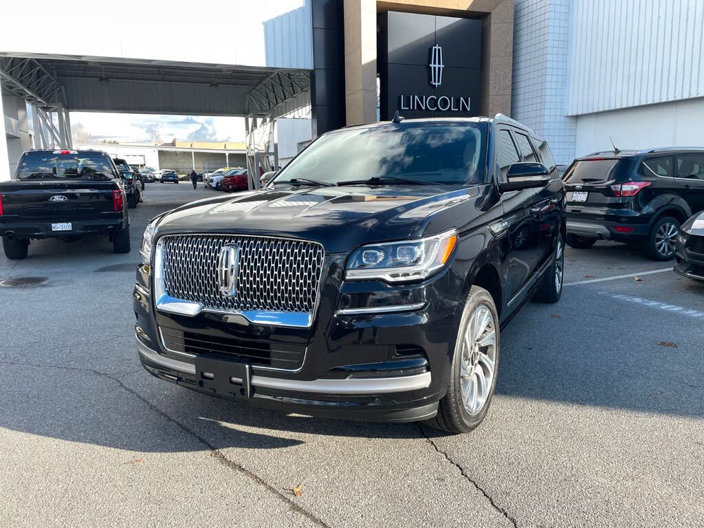 Lincoln Navigator L Reserve 4WD 2022