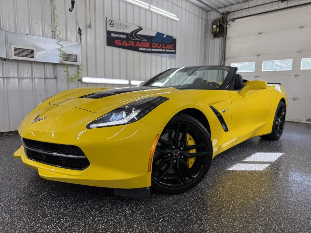 2015 Chevrolet Corvette Stingray Z51 2LT Convertible RWD