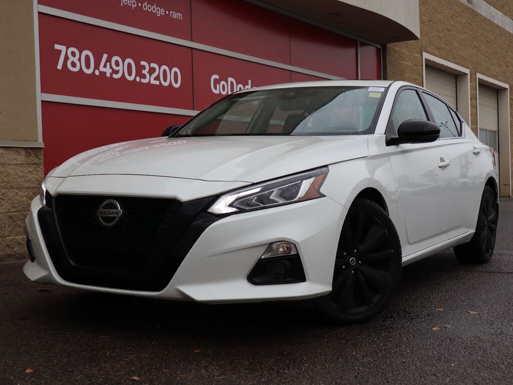 2022 Nissan Altima 2.5 SR AWD