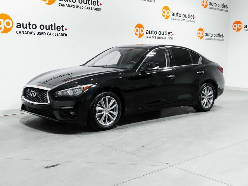 INFINITI Q50 Pure AWD 2023