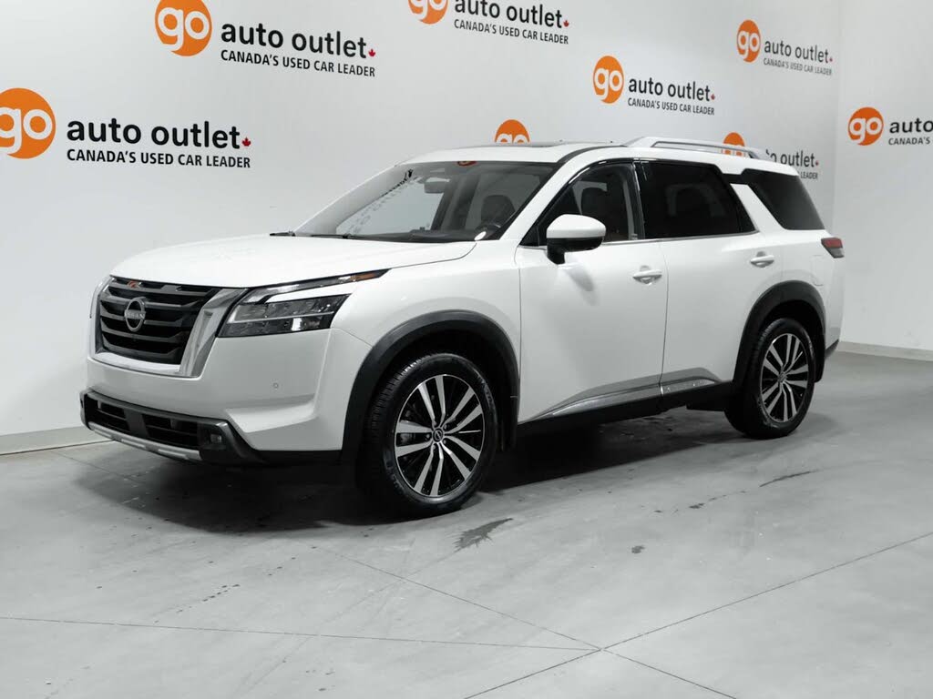 Nissan Pathfinder Platinum 4WD 2023