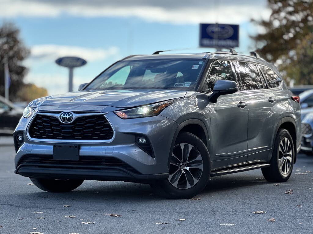 2021 Toyota Highlander XLE AWD