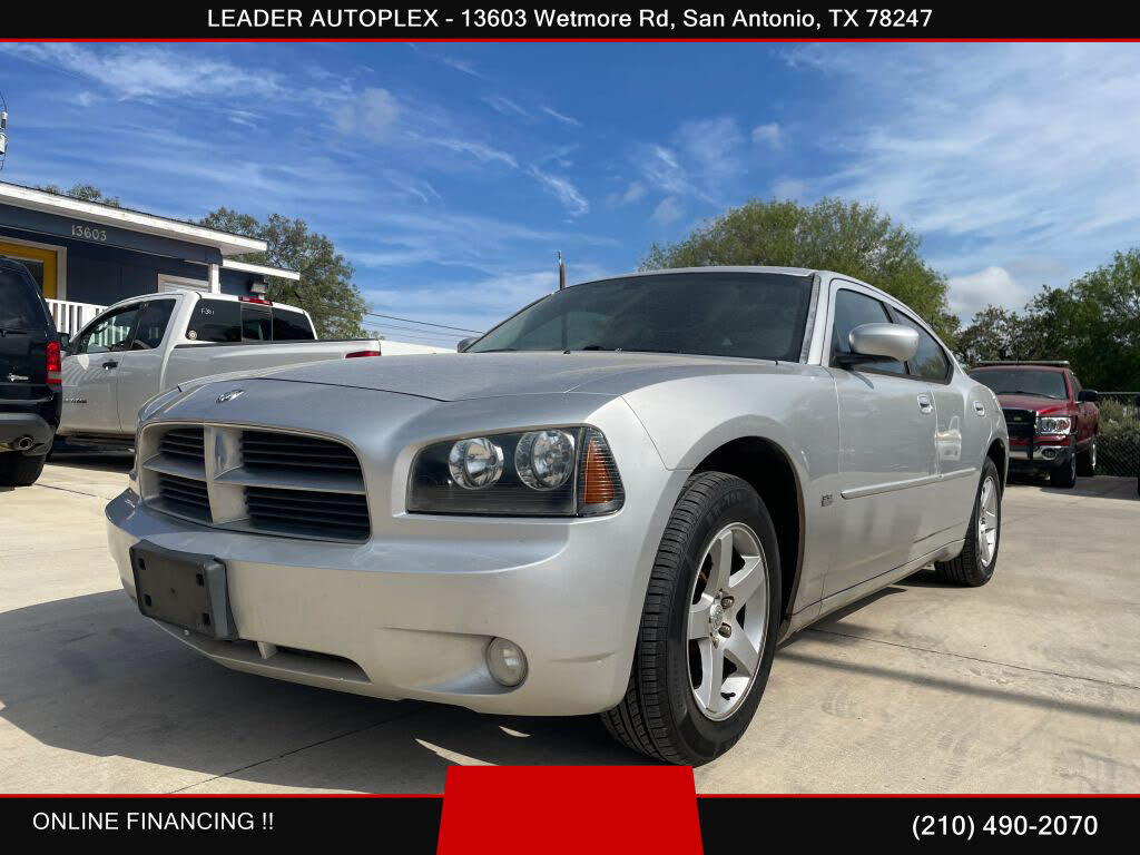 2010 Dodge Charger SXT RWD