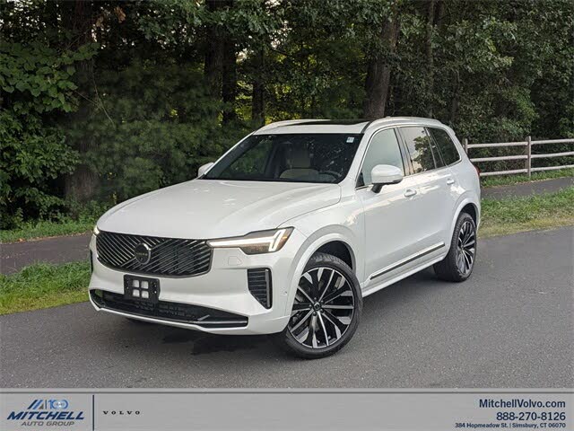 2026 Volvo XC90 B6 Plus 7-Passenger AWD