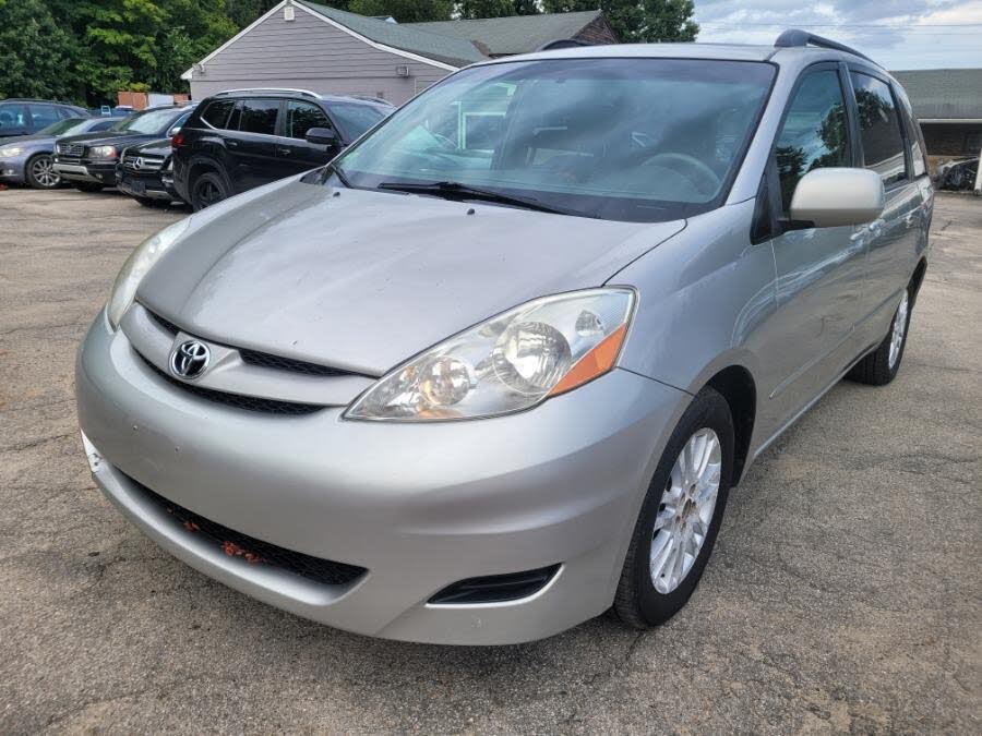 2008 Toyota Sienna XLE Limited