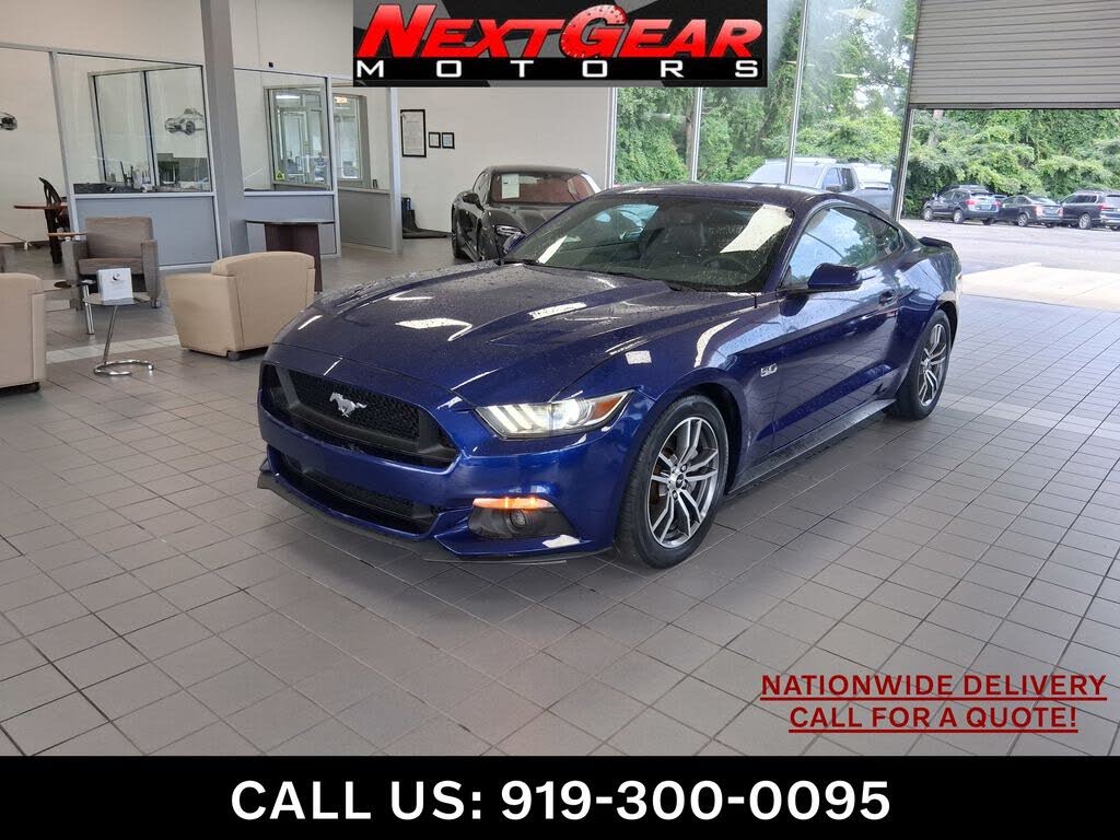 2016 Ford Mustang GT Premium Coupe RWD