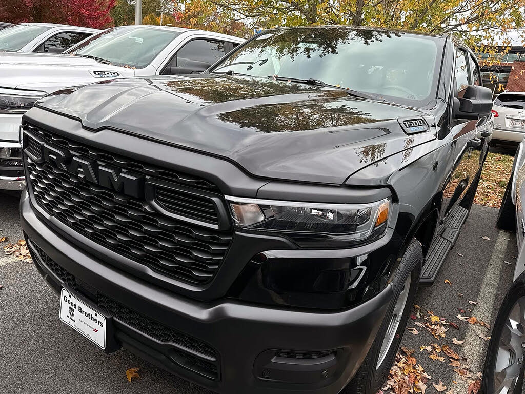 2025 RAM 1500 Tradesman Crew Cab 4WD