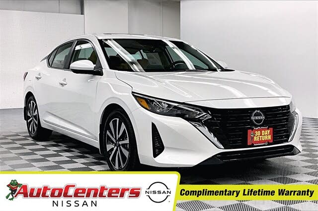 2025 Nissan Sentra SV FWD