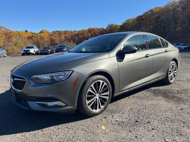 2018 Buick Regal Sportback Essence FWD