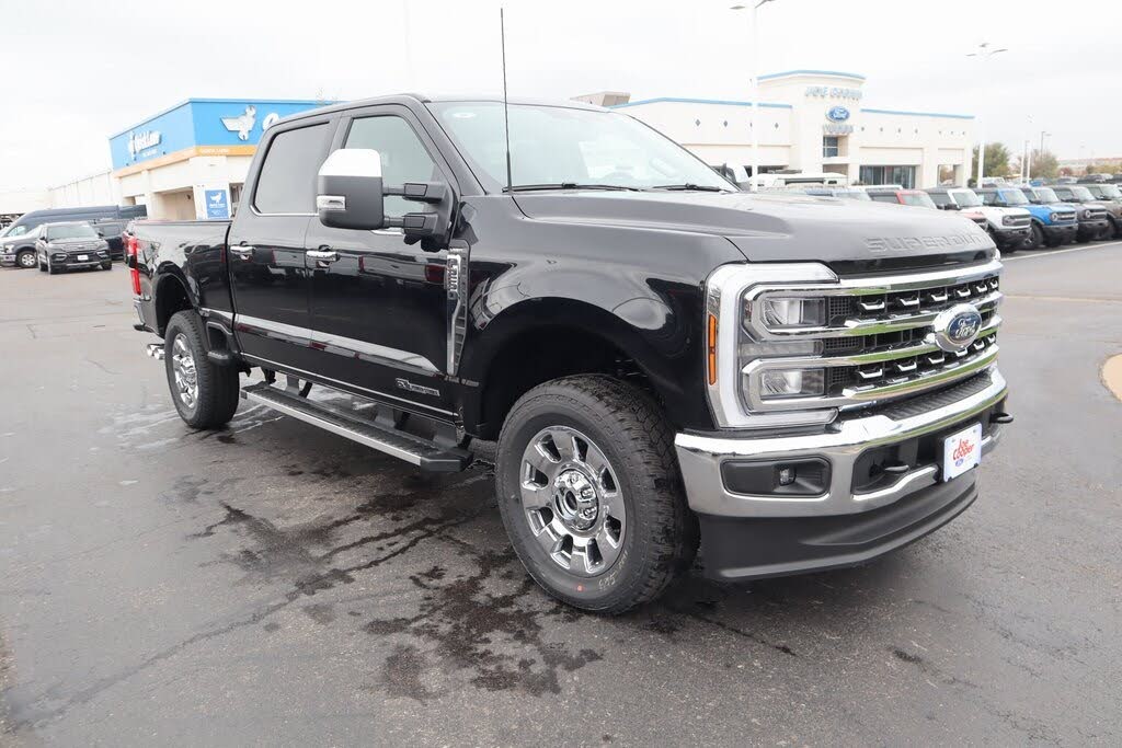 2026 Ford F-250 Super Duty Lariat Crew Cab 4WD