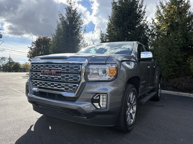 2022 GMC Canyon Denali Crew Cab 4WD