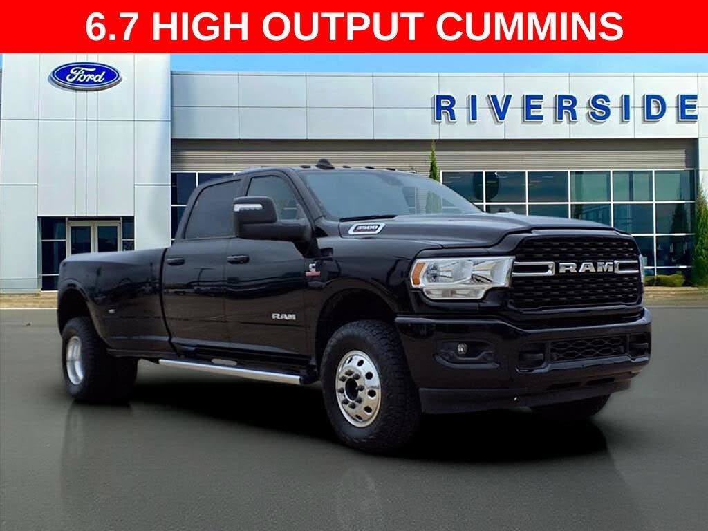 2024 RAM 3500 Big Horn Crew Cab LB DRW 4WD