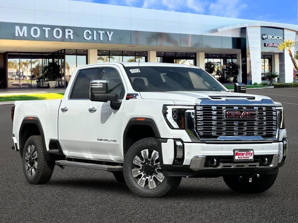2026 GMC Sierra 2500HD Denali Crew Cab 4WD