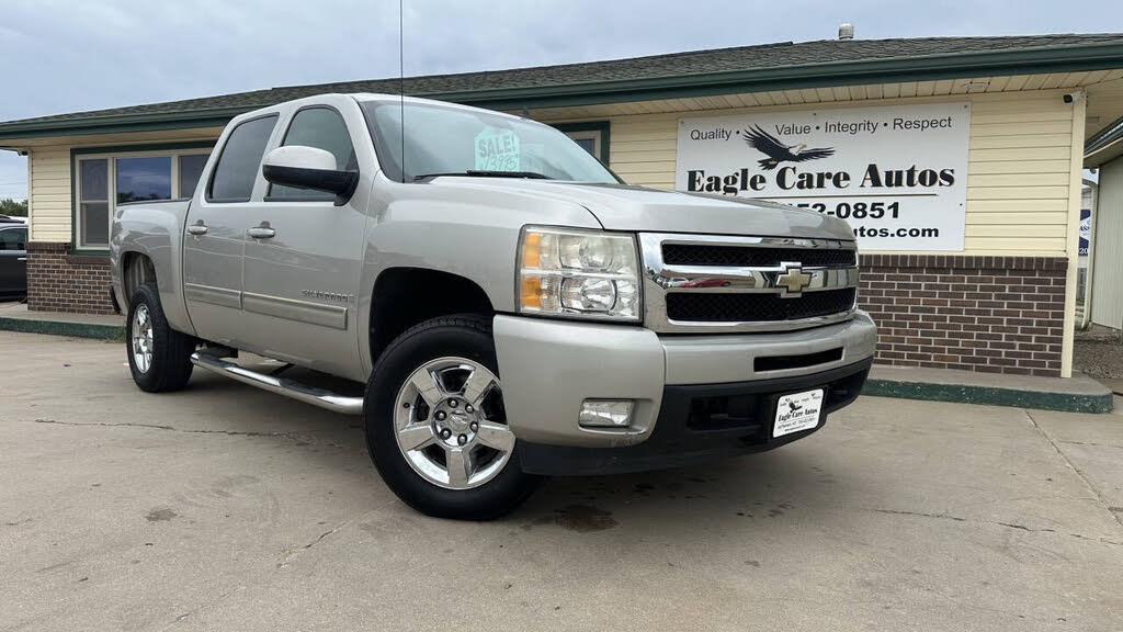 2009 Chevrolet Silverado 1500 LTZ Crew Cab RWD