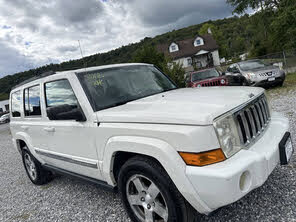 Jeep Commander Sport 4WD