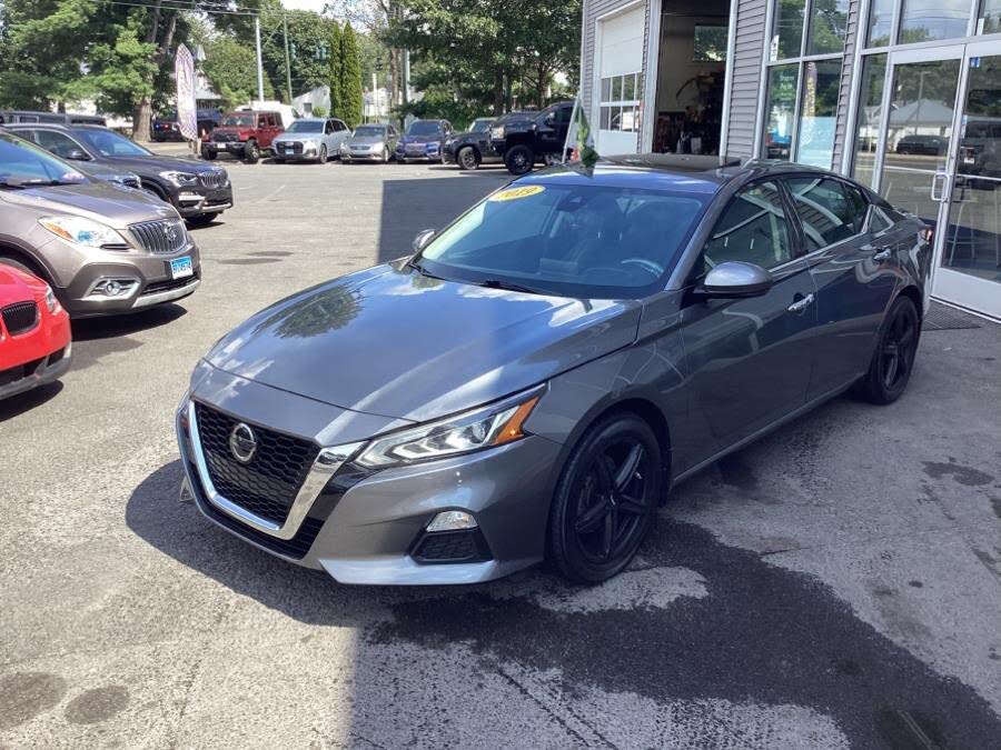 2019 Nissan Altima 2.5 SV FWD