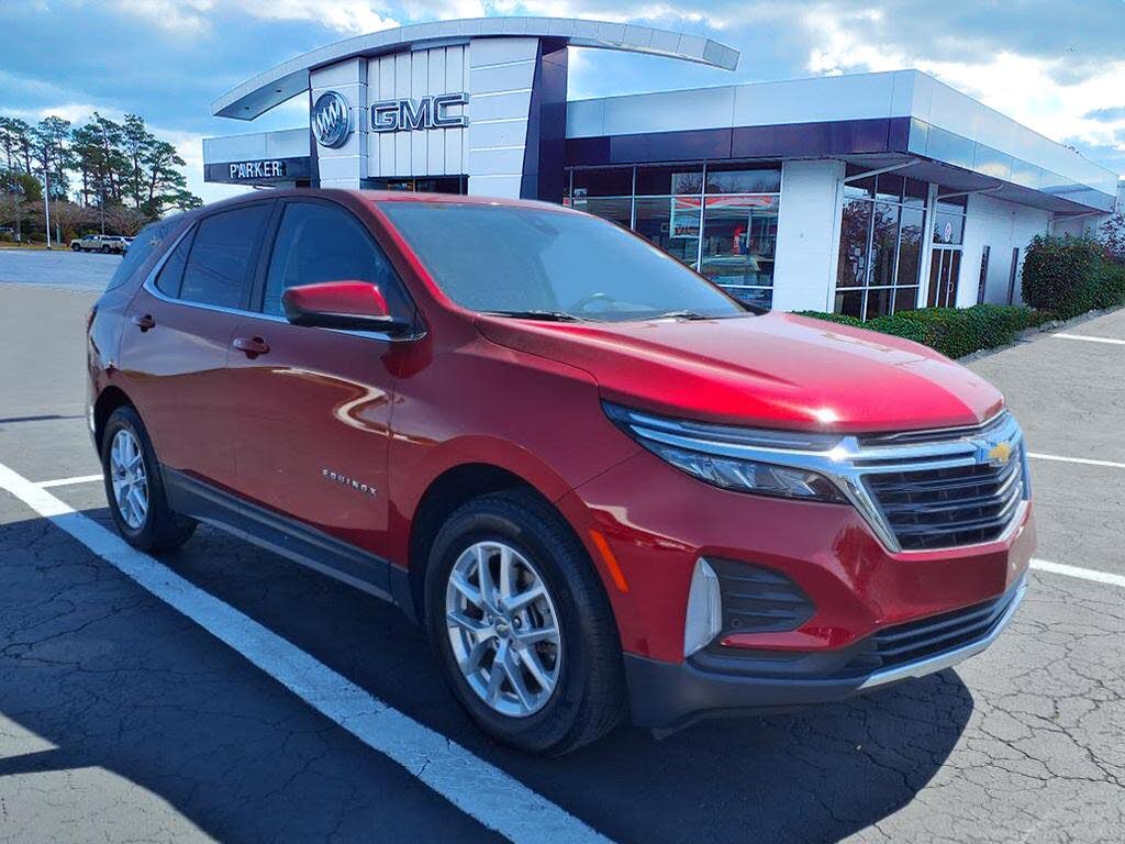 2023 Chevrolet Equinox LT FWD with 1LT