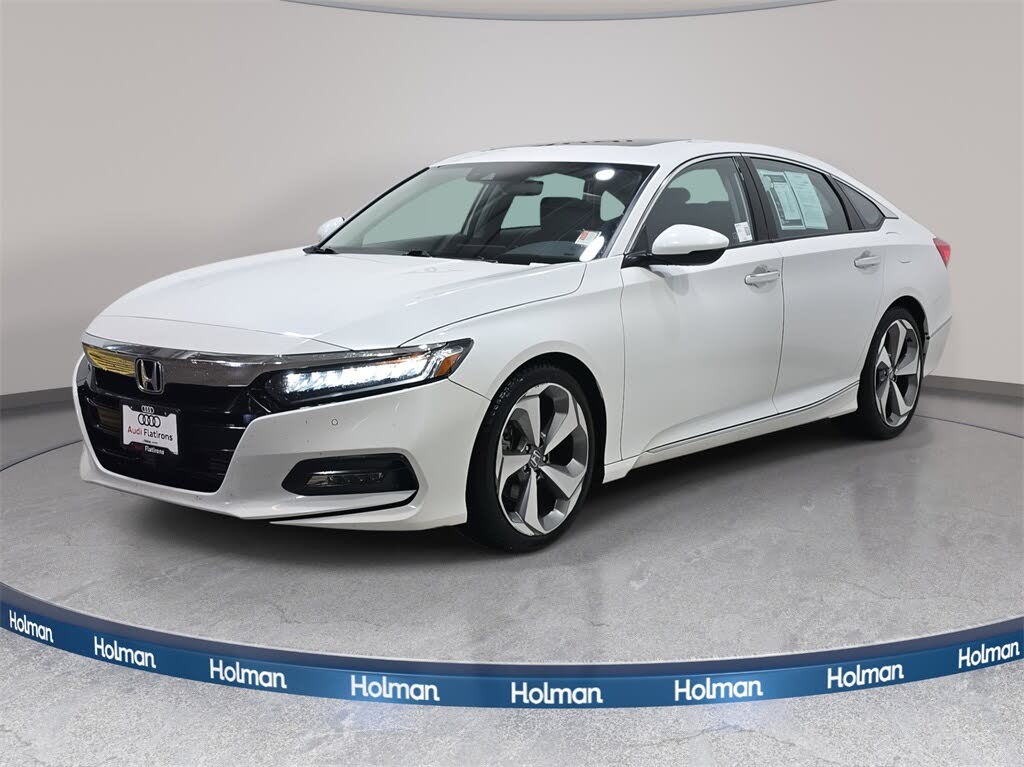 2018 Honda Accord 2.0T Touring FWD
