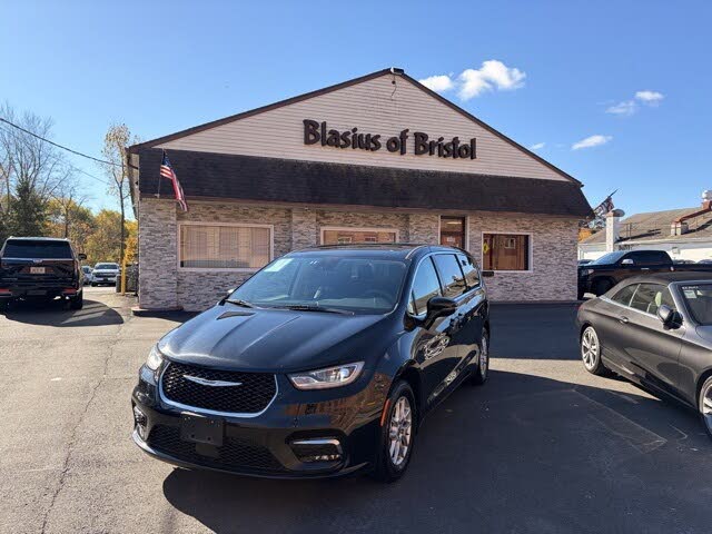 2024 Chrysler Pacifica Touring L FWD