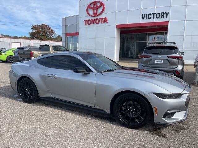 2024 Ford Mustang EcoBoost Fastback RWD