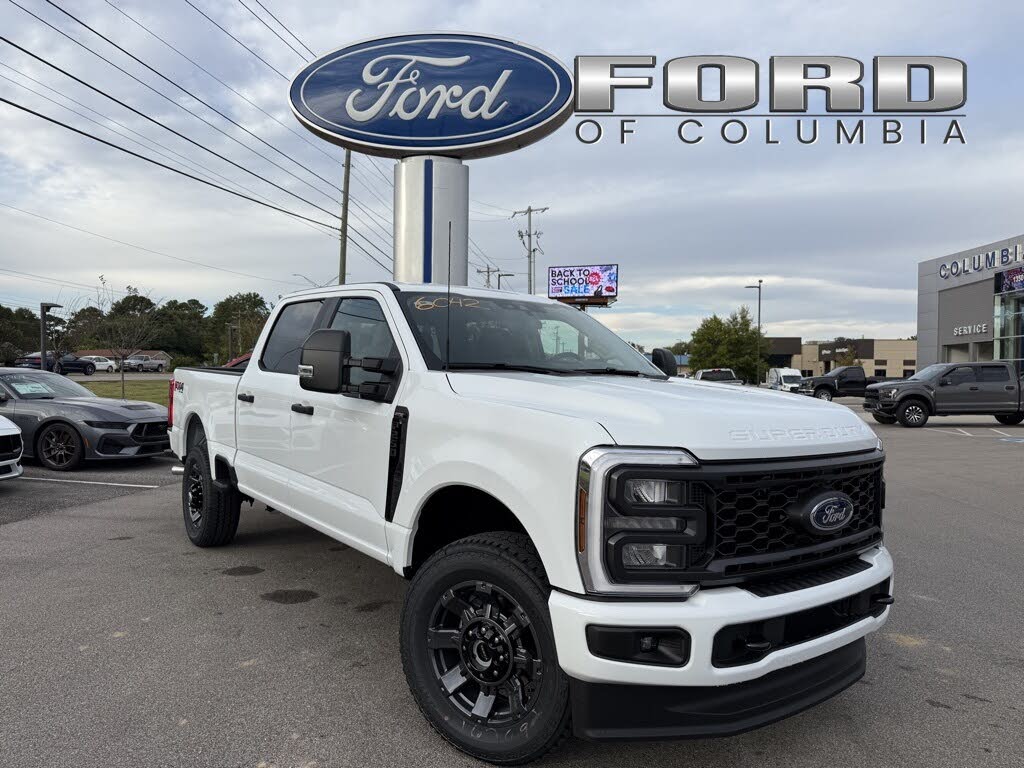 2026 Ford F-250 Super Duty XL Crew Cab 4WD