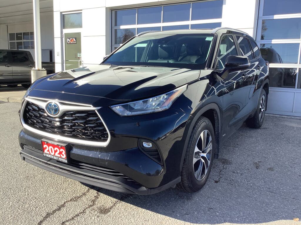 2023 Toyota Highlander Hybrid XLE AWD