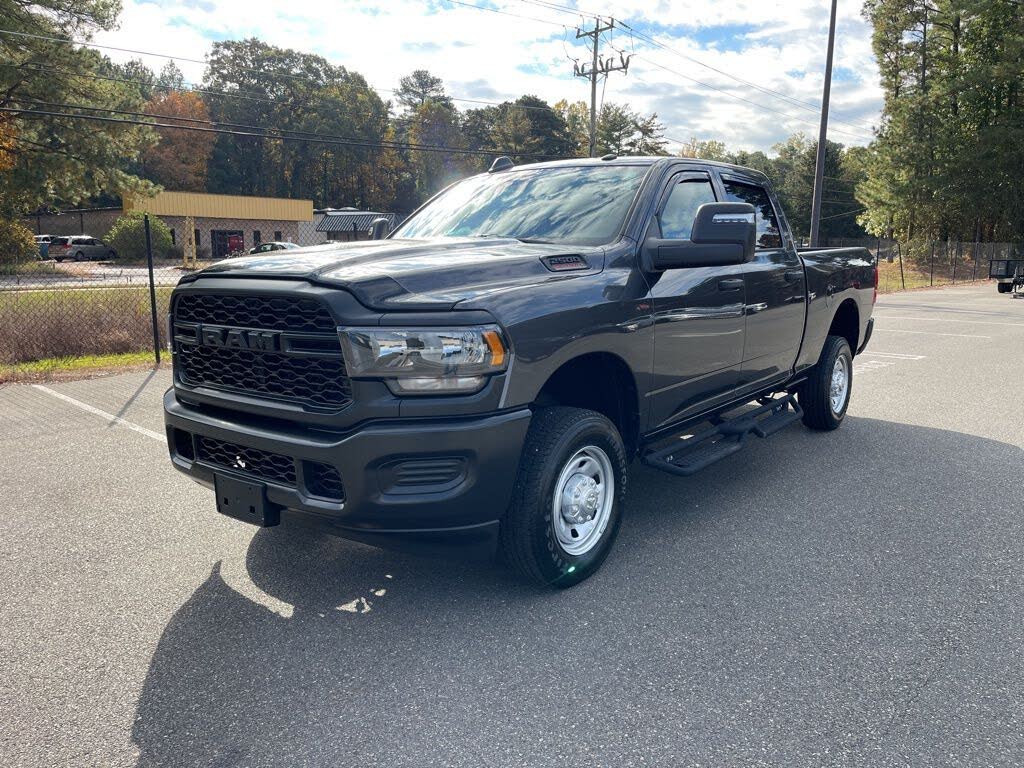 2024 RAM 2500 Tradesman Crew Cab 4WD