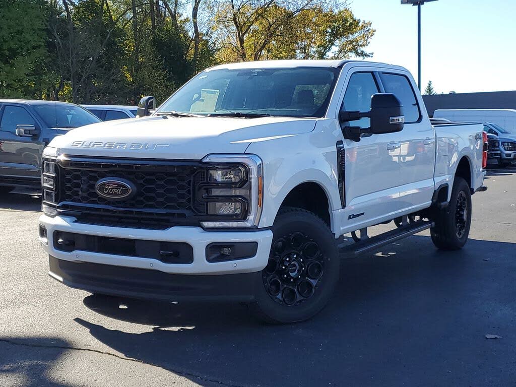 2026 Ford F-350 Super Duty Lariat Crew Cab 4WD