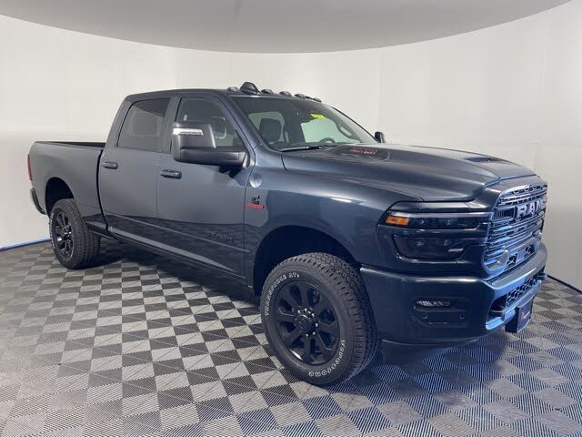 2025 RAM 2500 Laramie Crew Cab 4WD