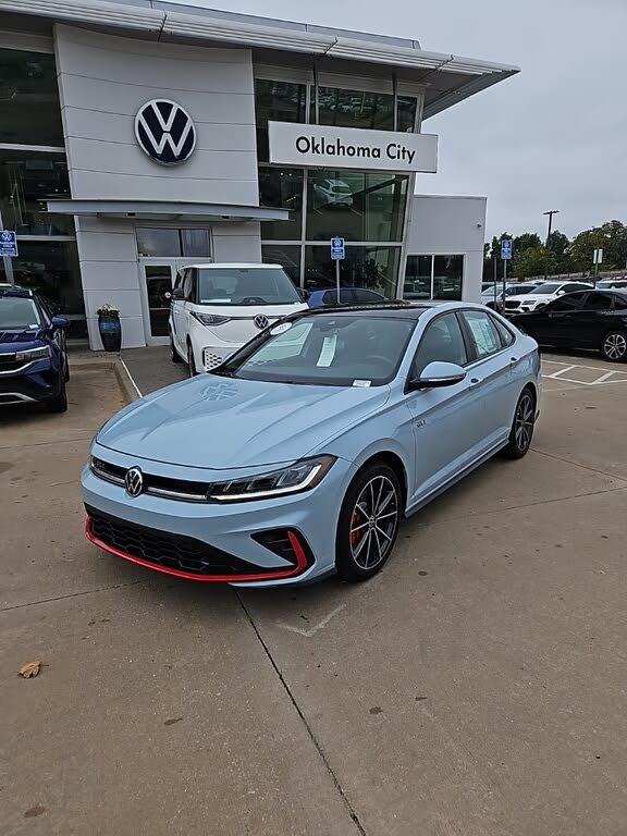 2025 Volkswagen Jetta GLI Autobahn FWD