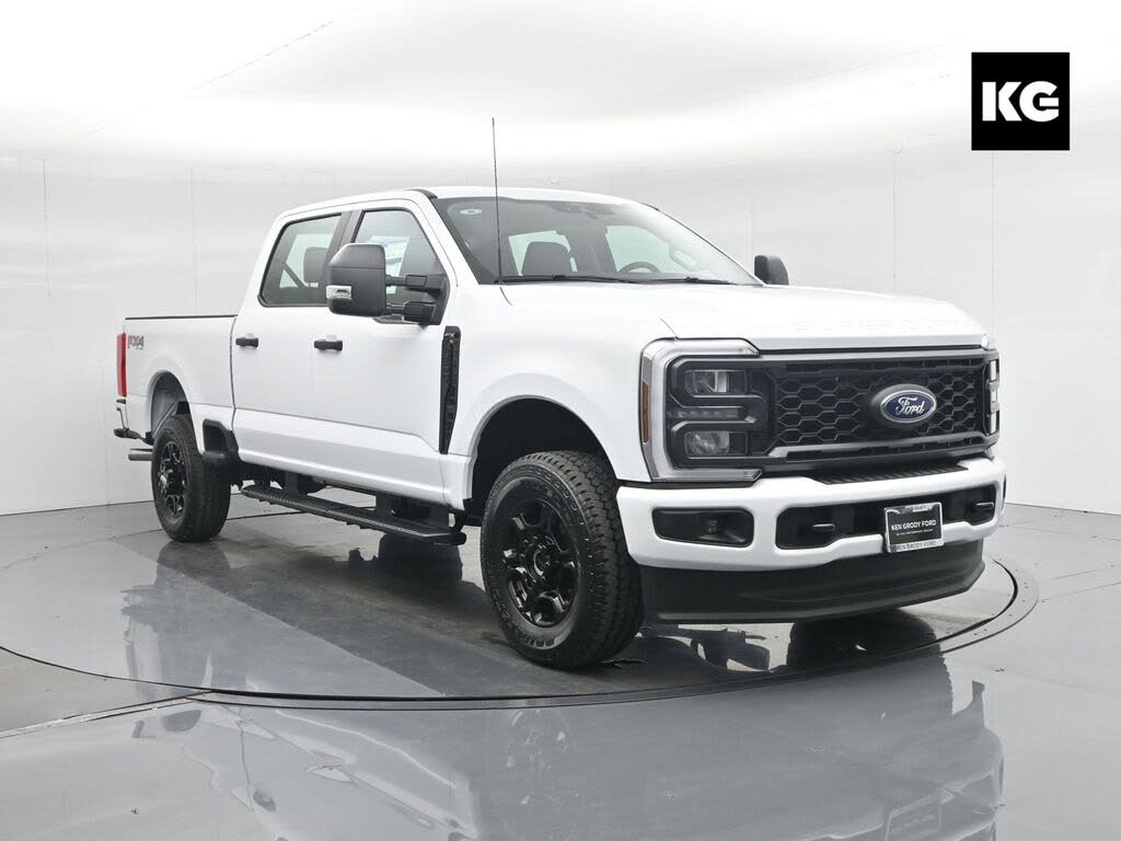 2026 Ford F-250 Super Duty XL Crew Cab 4WD