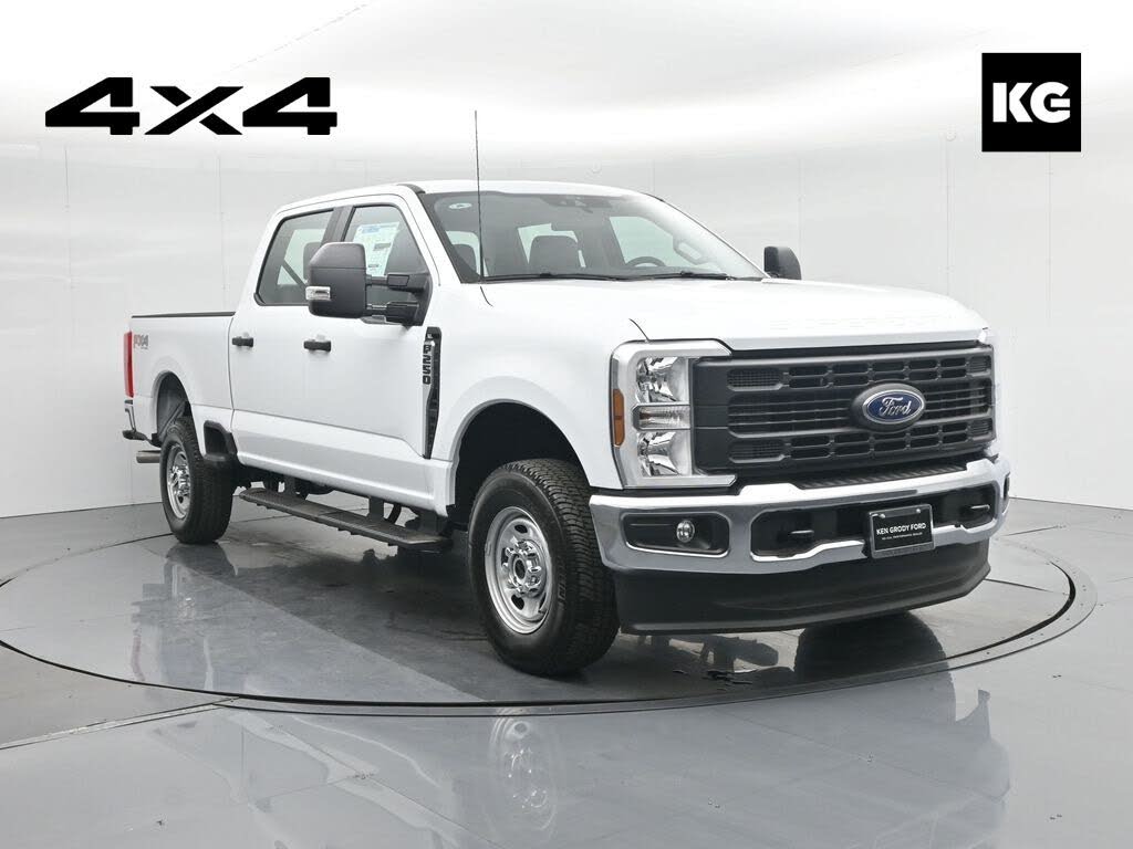 2026 Ford F-250 Super Duty XL Crew Cab 4WD