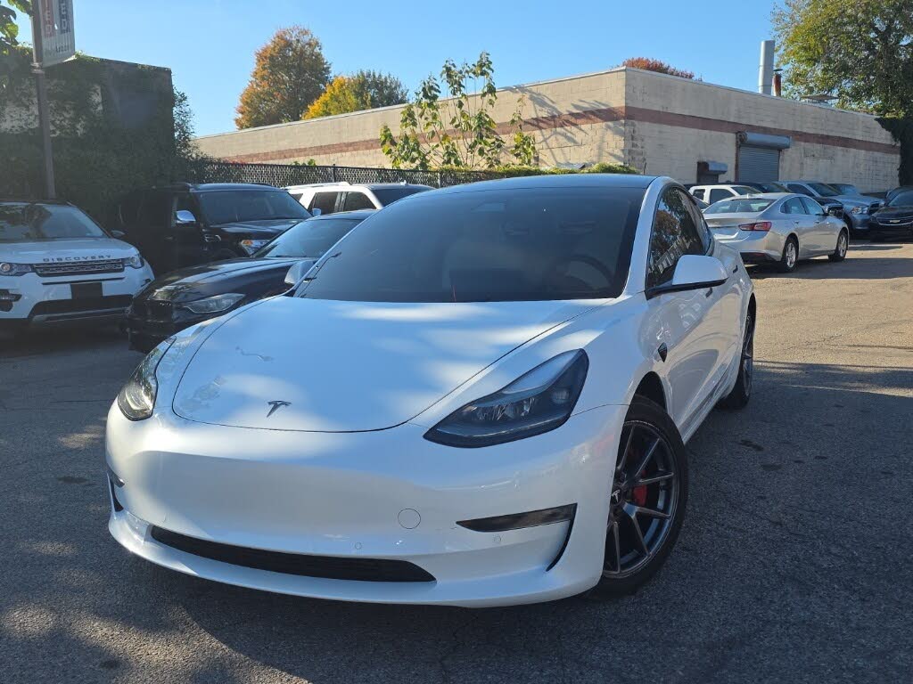 2022 Tesla Model 3 Long Range AWD