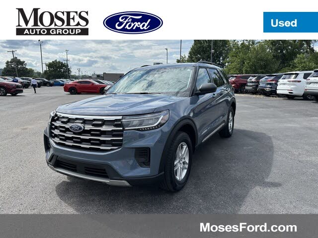 2025 Ford Explorer Active AWD