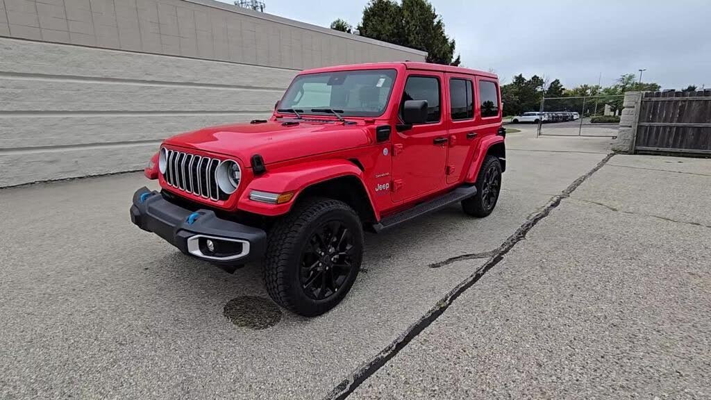 2024 Jeep Wrangler 4xe Sahara 4WD